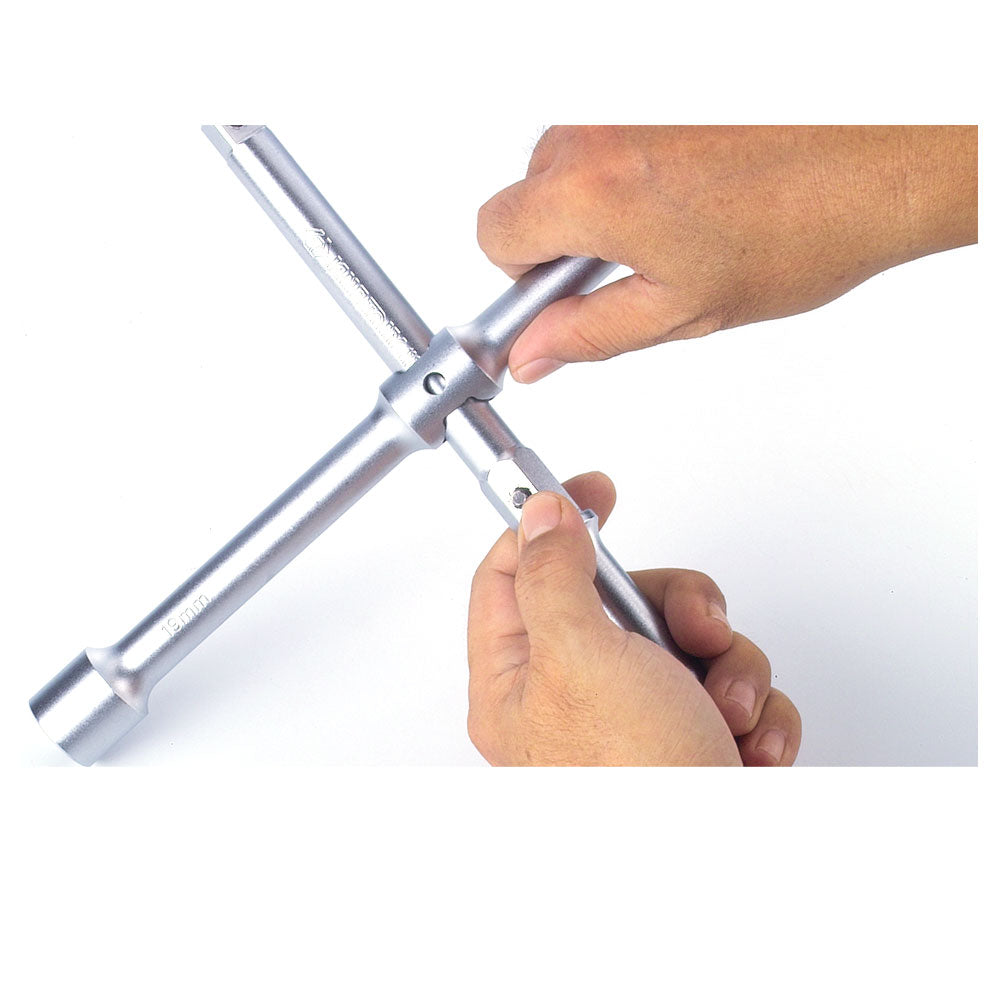 Assembly wheel nut wrench